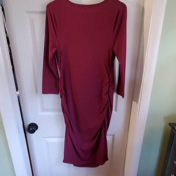 3/4 sleeve Maternity Dress - Picture 2 of 2